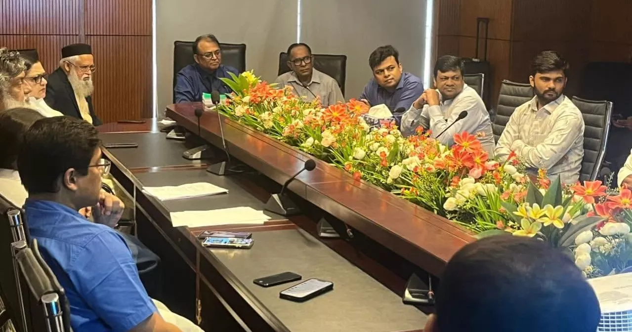 Visiting Indian medical team assesses burn victims of Milestone crash