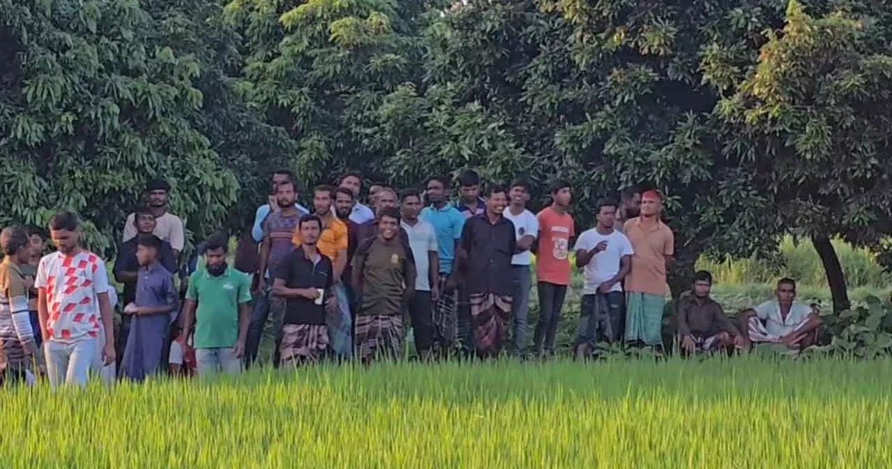 Body of Bangladeshi killed in BSF firing handed over along Thakurgaon border