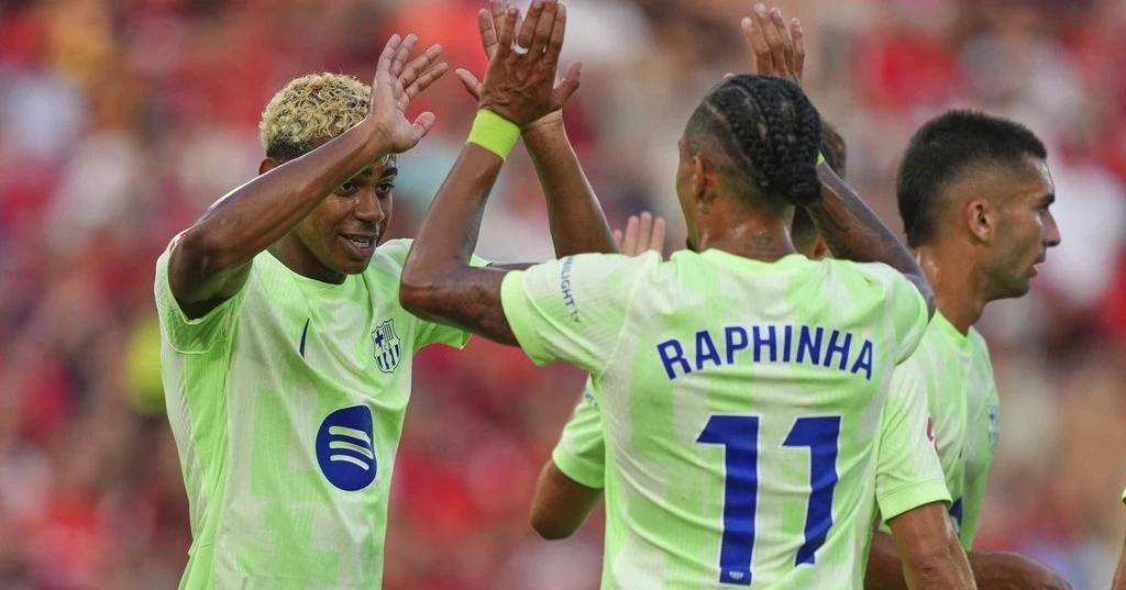 Raphinha, Yamal strike as Barcelona cruise past nine-man Mallorca in La Liga opener