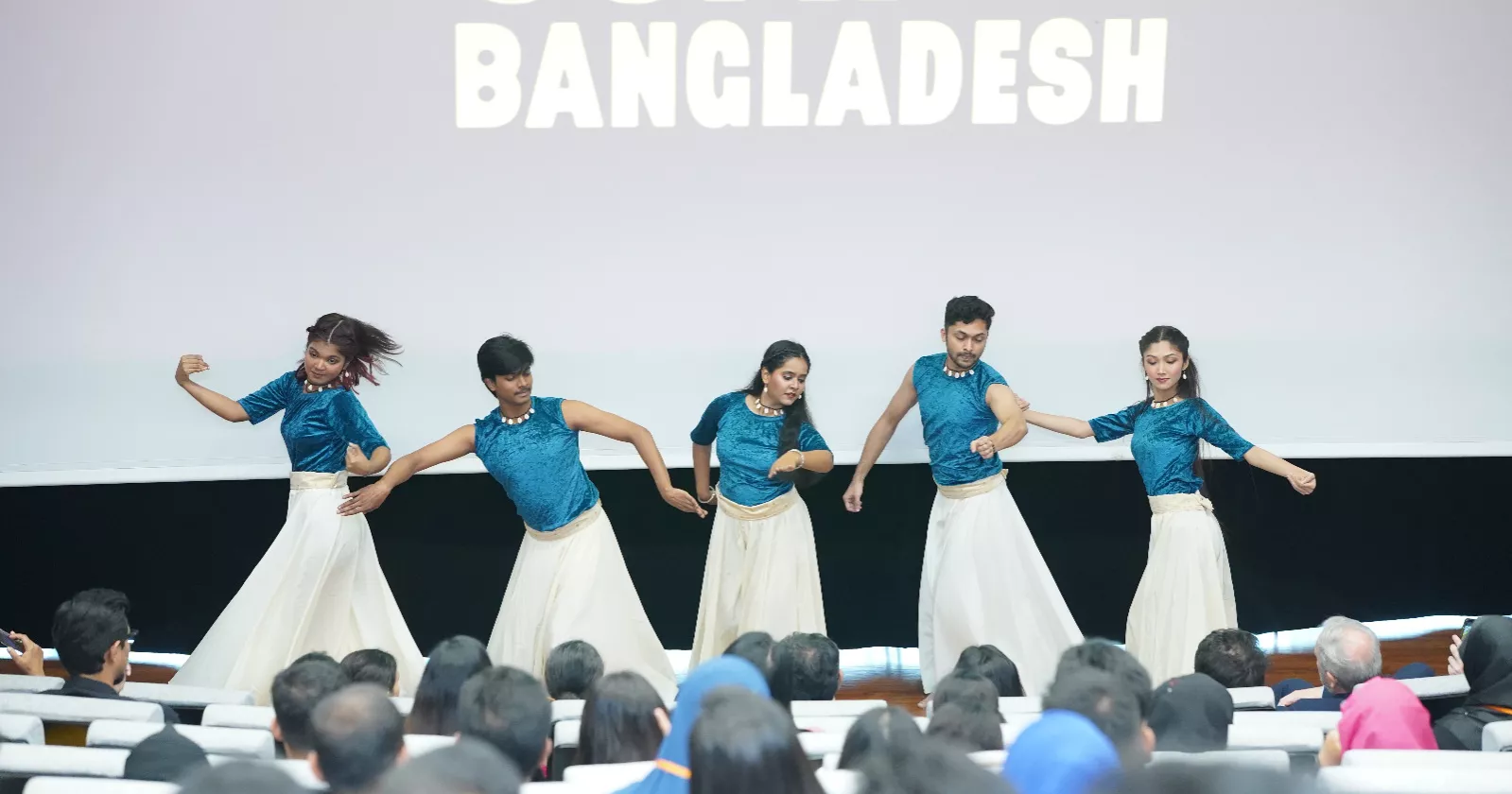 Innovation for Wellbeing Foundation unites changemakers at Hearth Summit Bangladesh