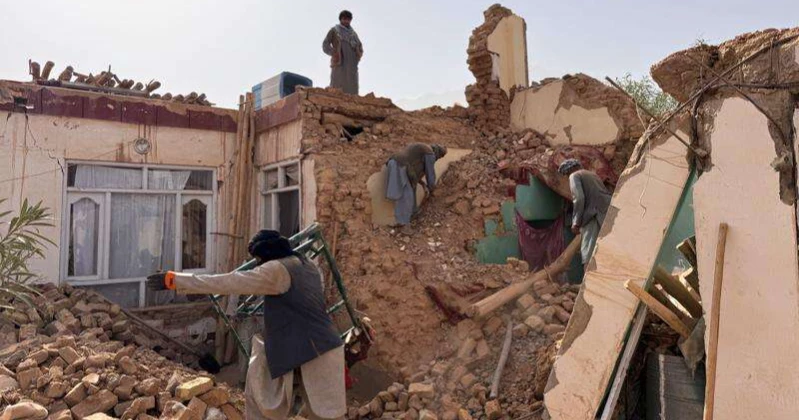 Afghanistan earthquake kills 21, historic sites damaged