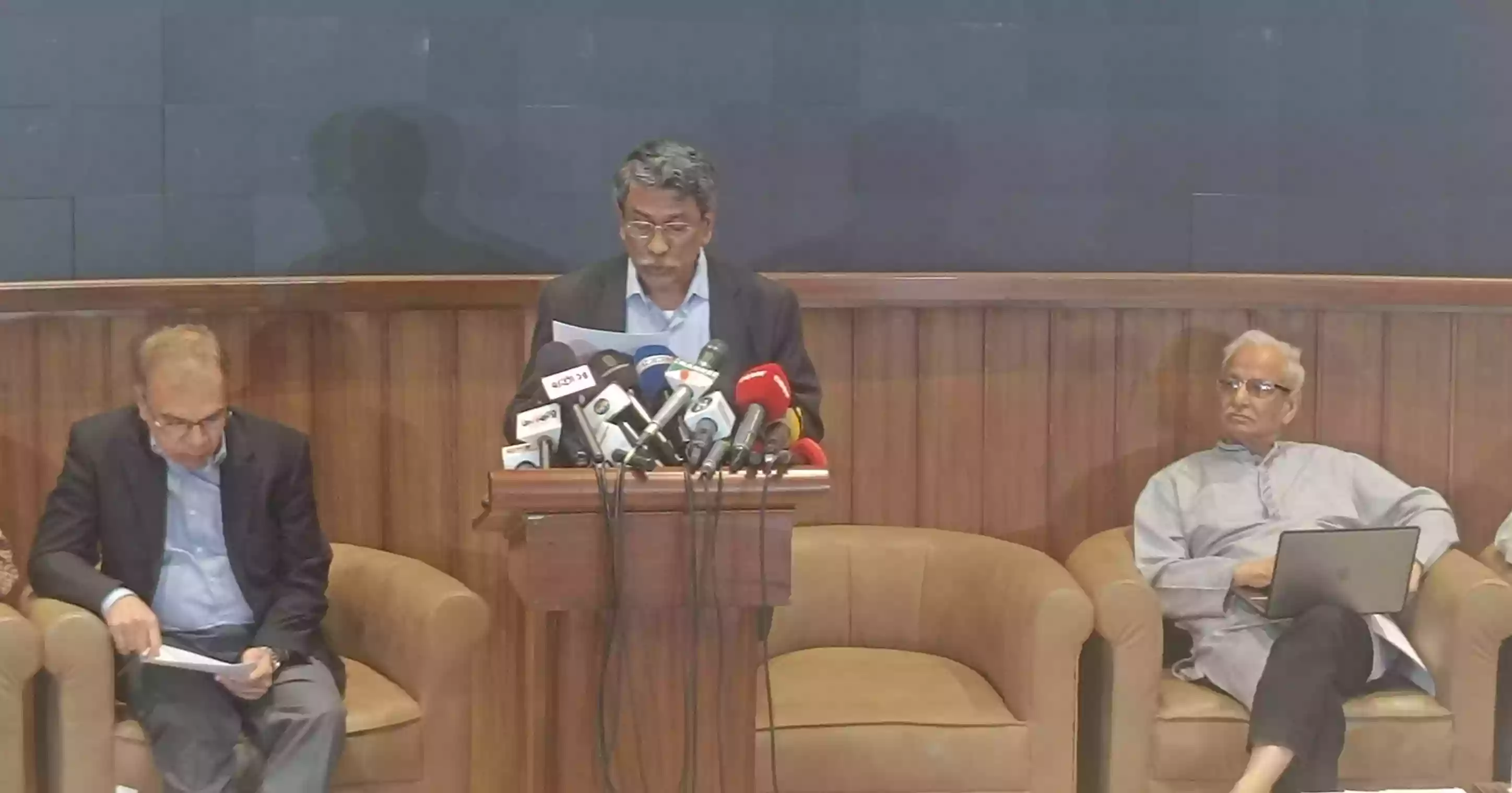 Political parties close to consensus on key reforms: Ali Riaz