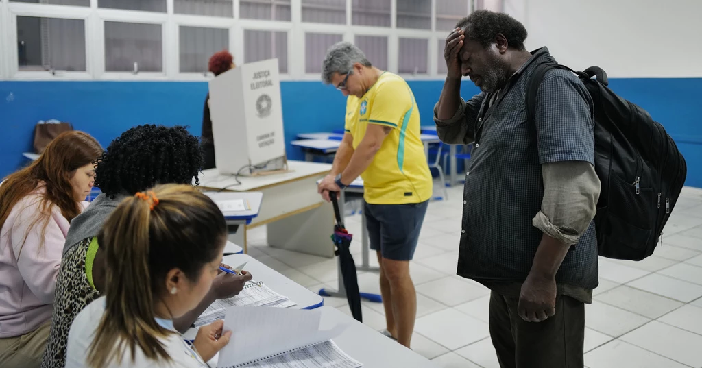 Brazil votes in tense Lula-Bolsonaro runoff as US influence hangs in balance