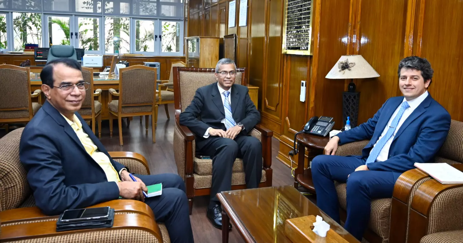 IMF representative pledges continued support for Bangladesh