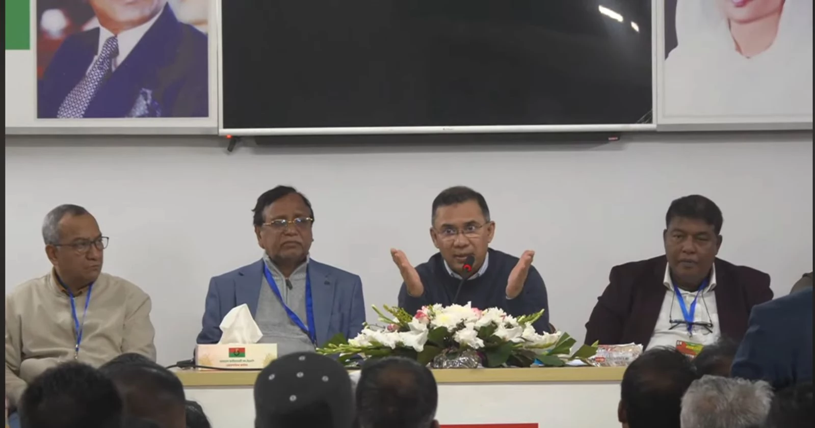 Tarique reviews election preparations with Dhaka-17 BNP leaders