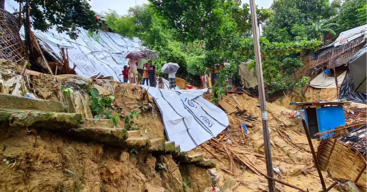 482 weather incidents hit Rohingya camps, affecting 43,000 refugees