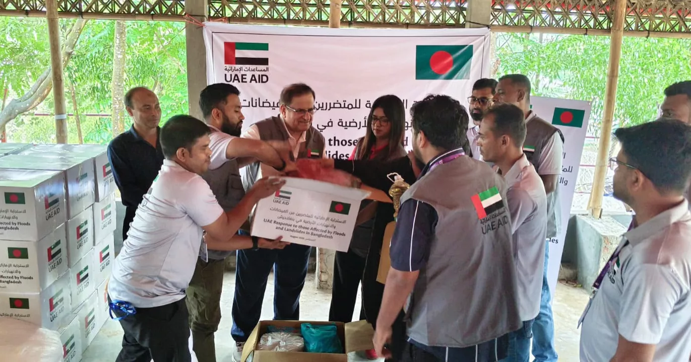 UAE provides aid for flood-affected families, including Rohingyas