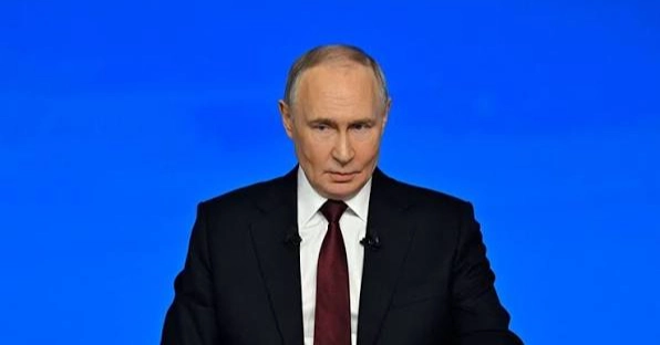 Putin says Ukraine talks stalled, dismisses reports of new mobilization