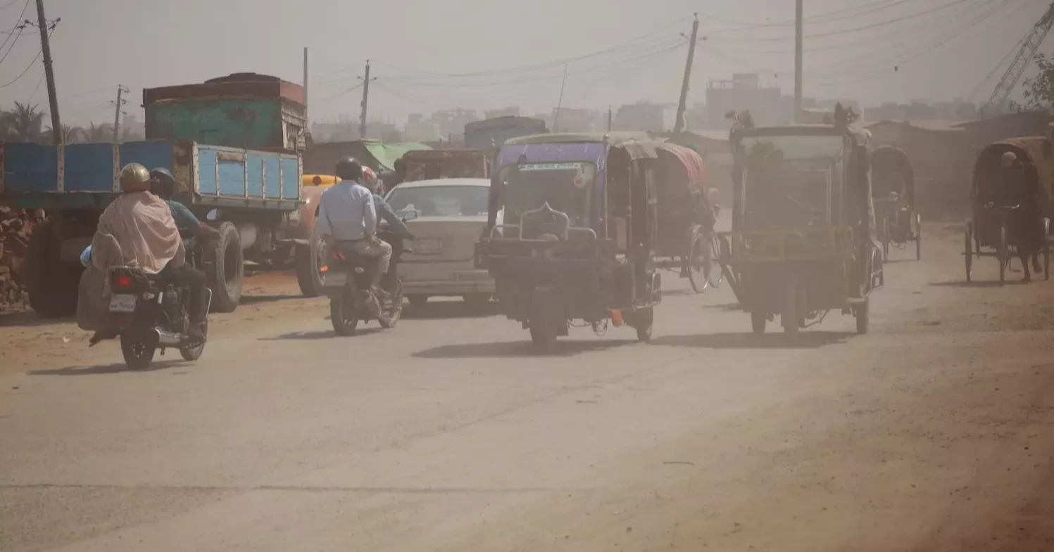 Dhaka's air quality turns `unhealthy for sensitive groups’