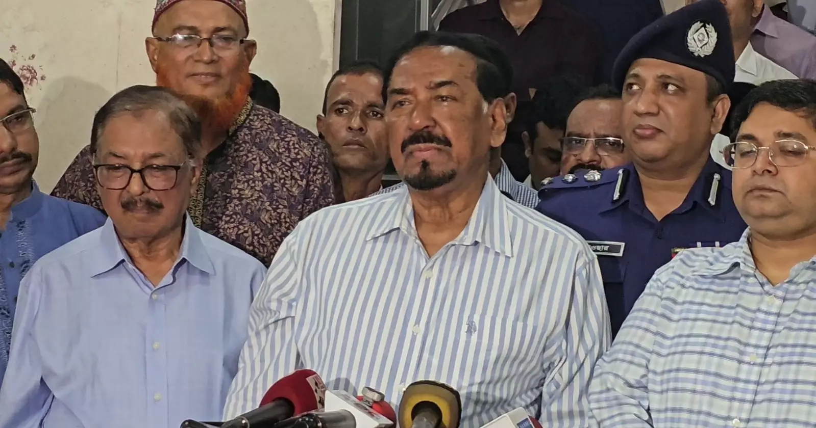 Bangladesh wants equal ties with India: Speaker
