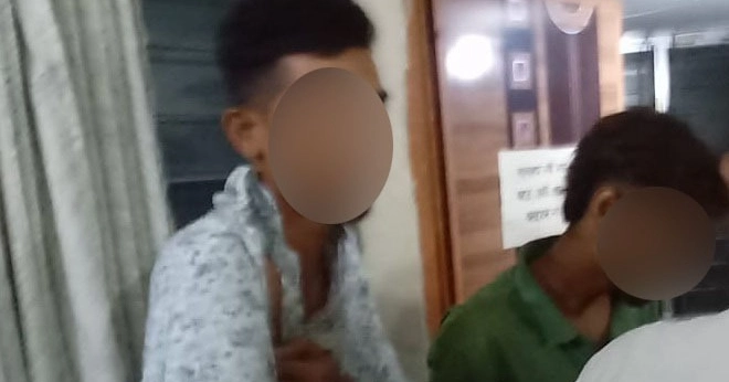 Two mobile phone snatchers held in Rampura