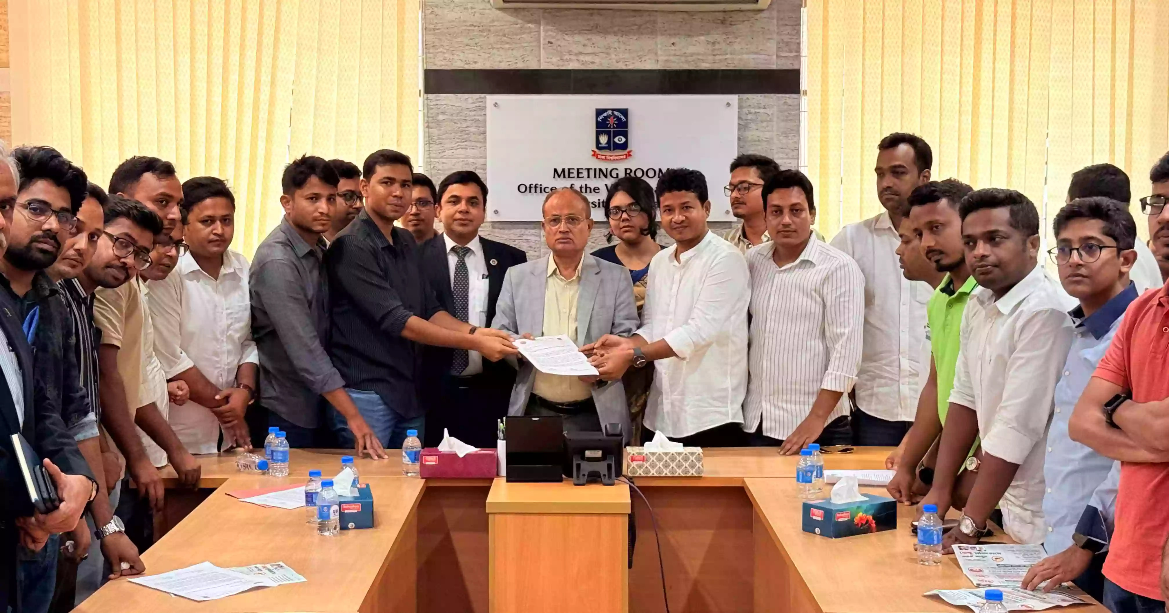 DU Chhatra Dal submits memorandum to VC over dengue prevention, cleanliness