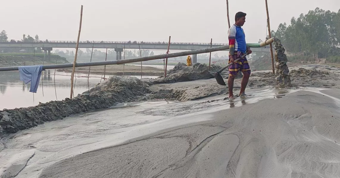 Sand syndicates tighten grip on Bangladesh's northern region