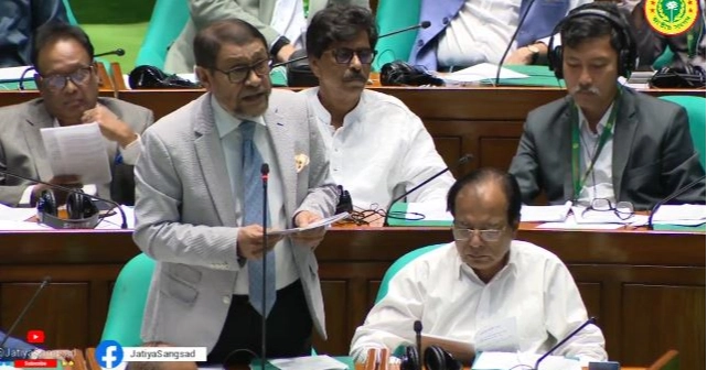 Steps taken to prevent thefts of drugs at govt hospitals