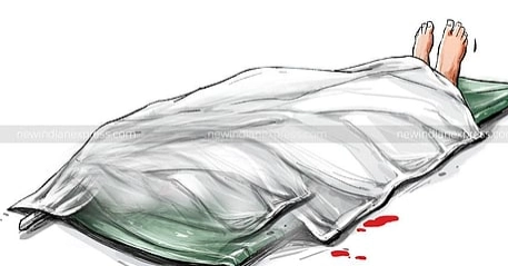 Truck's helper killed as stationary vehicle hit by another truck in Feni