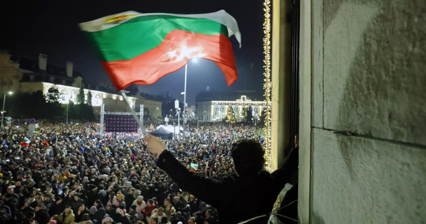 Bulgaria watches its govt fall amid a wave of rising voices