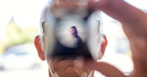 An autoimmune disease stole this man's memory. Here's how he's learning to cope