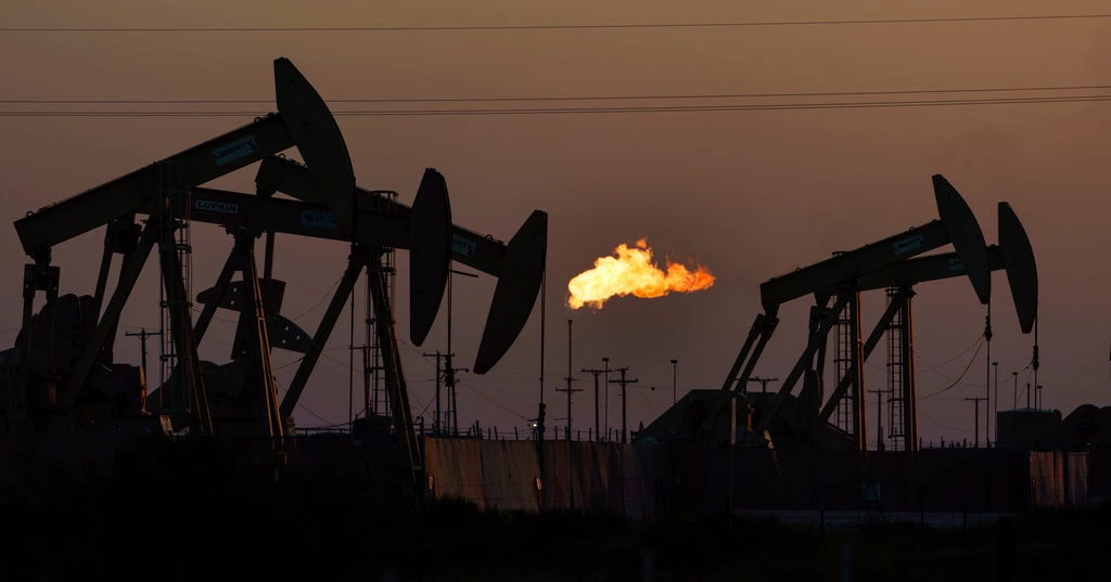 Trump moves to scrap Biden-era methane rules for oil, gas drilling