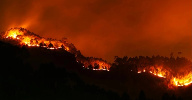 Physicists predict Universe may collapse in a “Big Crunch,” reversing the Big Bang