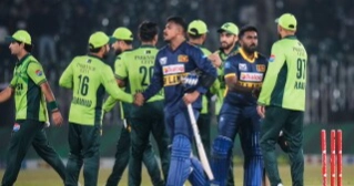 Sri Lanka warns players, staff of leaving Pakistan amid security concern