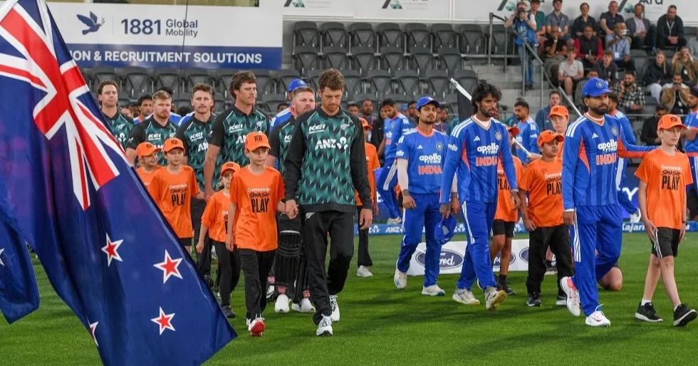 India elect to bowl against New Zealand in first T20I