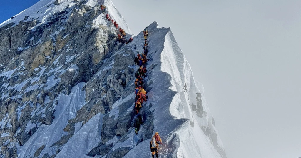 Nepal mountaineering community celebrates 72nd anniv since Everest's first summit