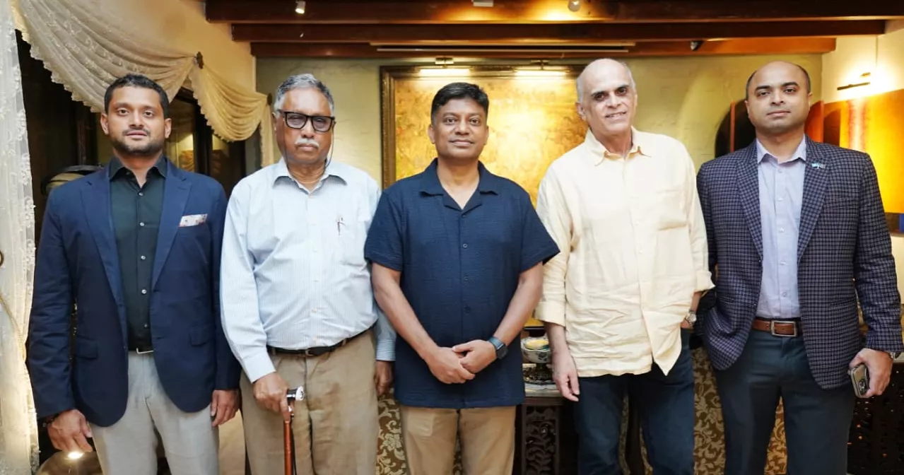 Traditional Filipino dinner brings diplomats, academics together in Dhaka