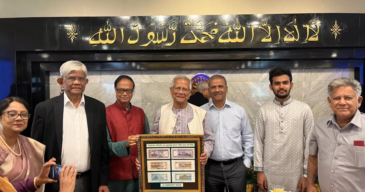 New designs of six banknotes handed over to Chief Adviser