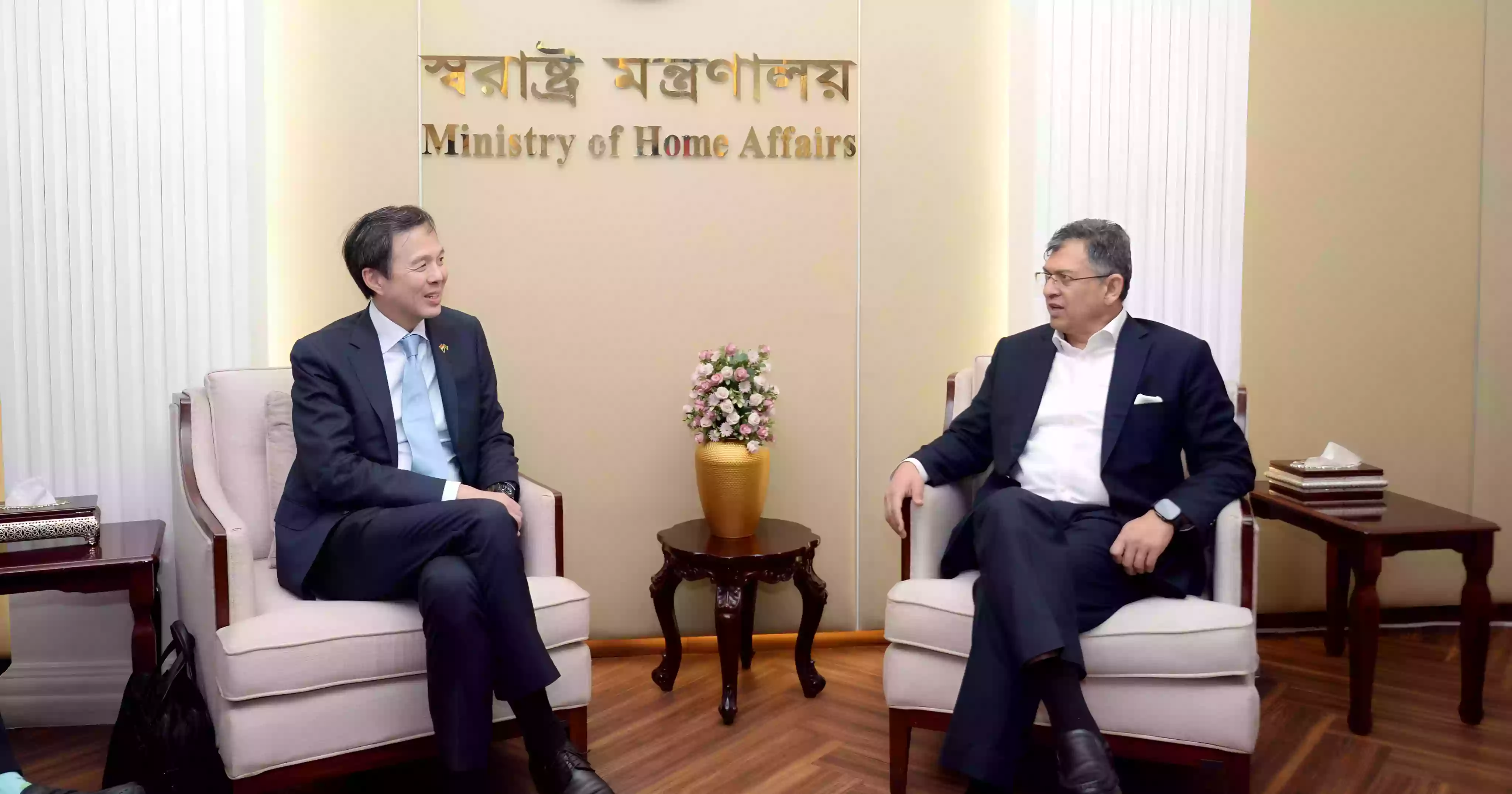Bangladesh, Singapore pledge cooperation in police reform, cyber security