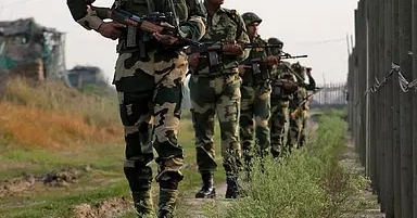Bangladeshi man injured in BSF firing along Patgram border