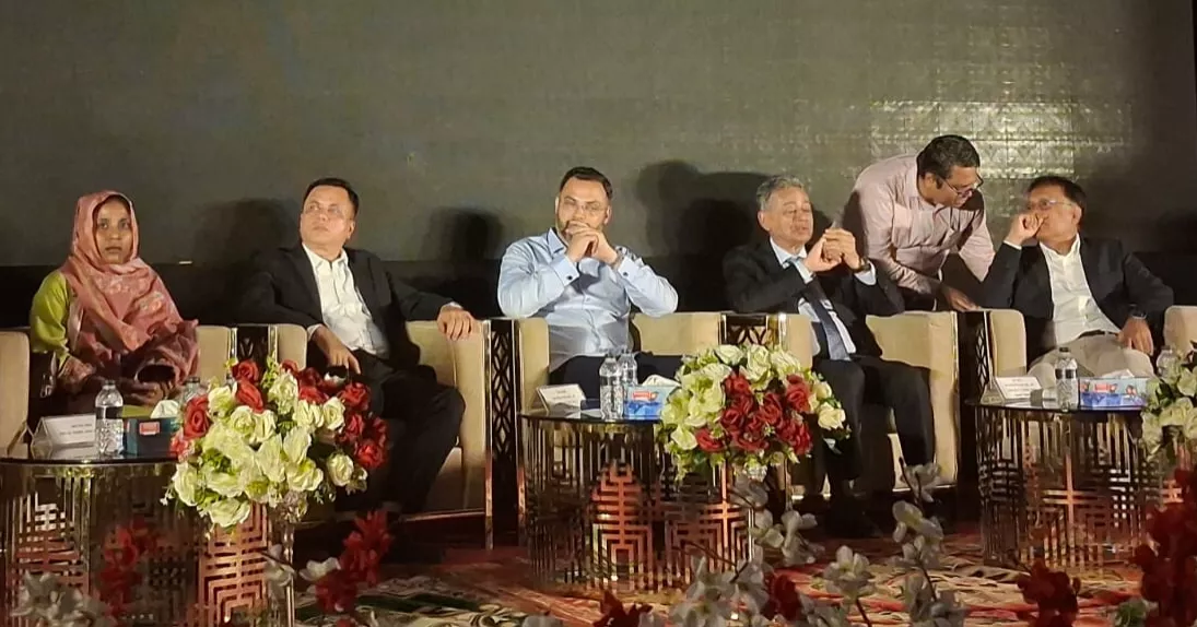 Democratisation of economy essential for success of political democracy: Khosru