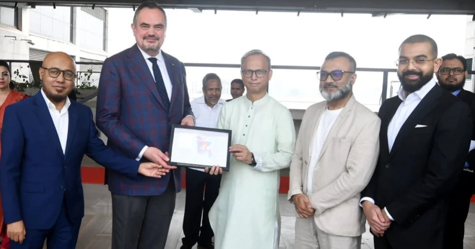 US ambassador, BGMEA leaders discuss trade, energy, and labour reforms