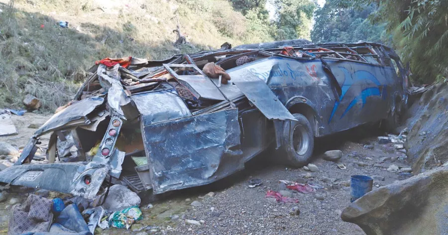 6 killed, 10 injured in bus accident in Nepal