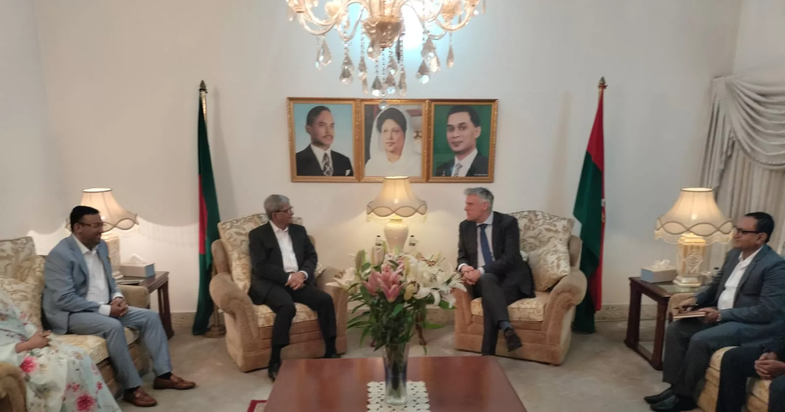 Dutch envoy meets Mirza Fakhrul