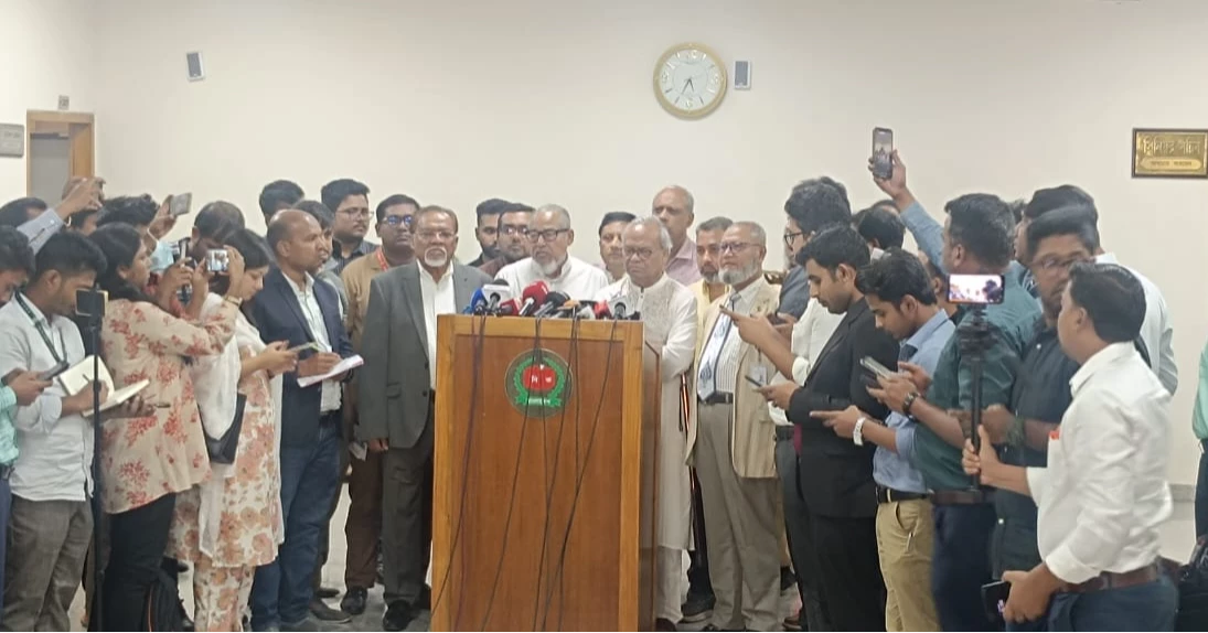 Allow expats to register with only passports: BNP to EC