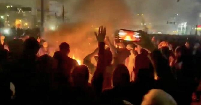 Trump says Iran reached out for negotiations as death toll rises