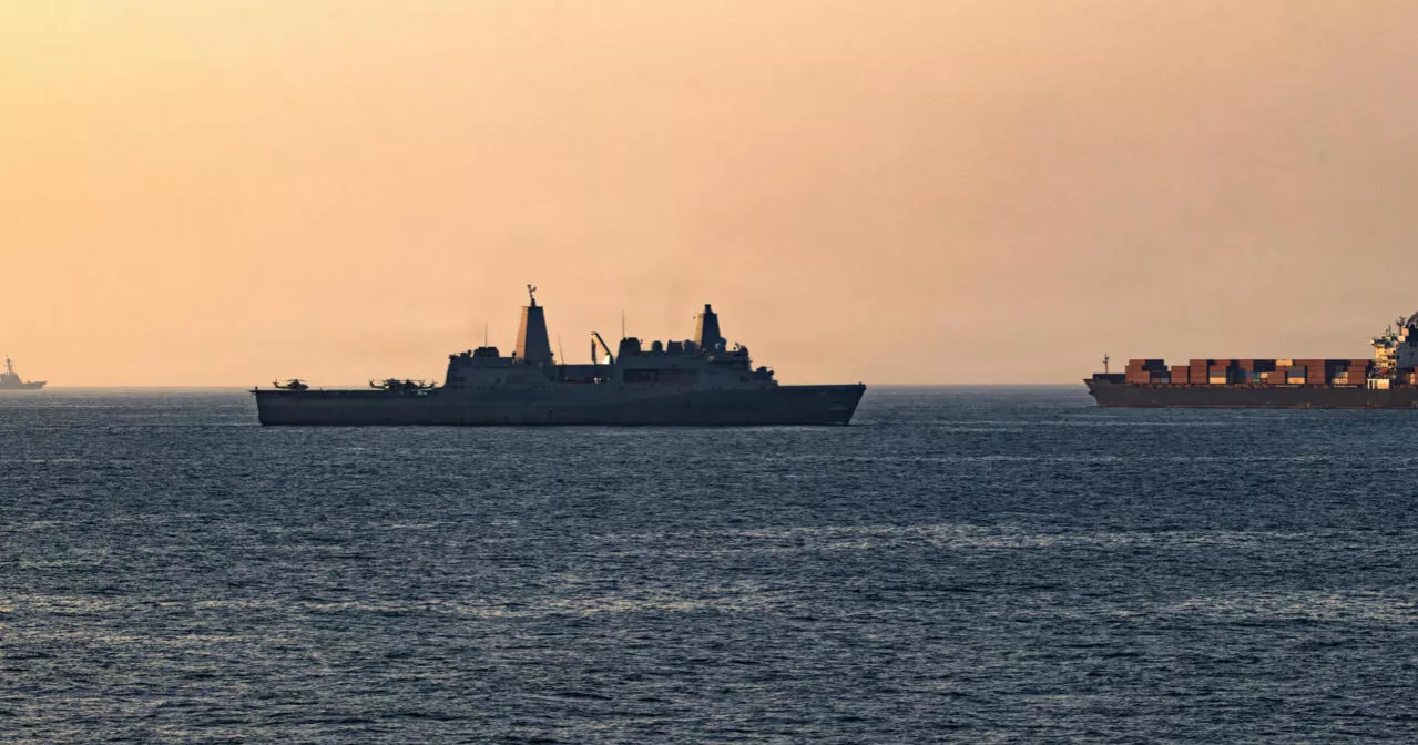 UK opposes US blockade of Iranian ports, calls for reopening of Hormuz Strait