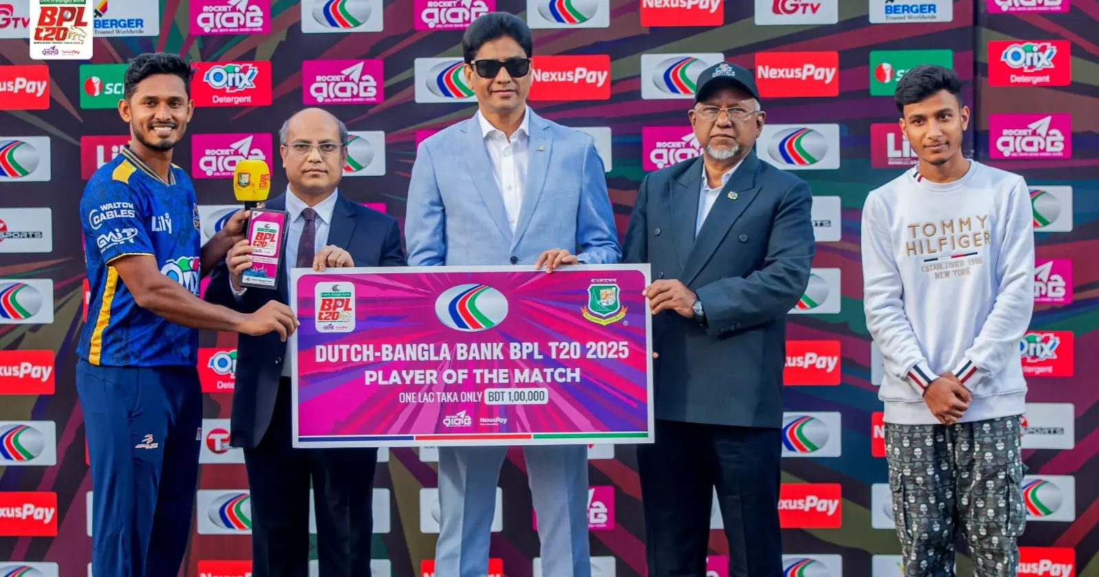 Dhaka move to 4th place with win over Chittagong