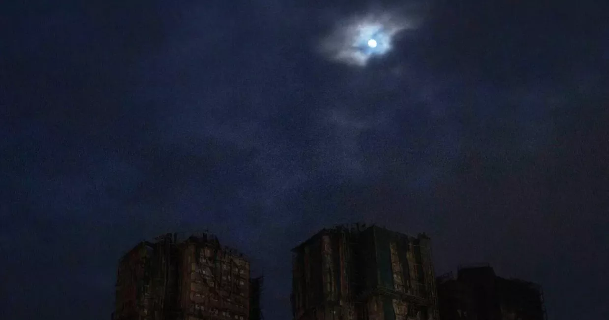 Hong Kong leader orders independent probe after deadly high-rise fire