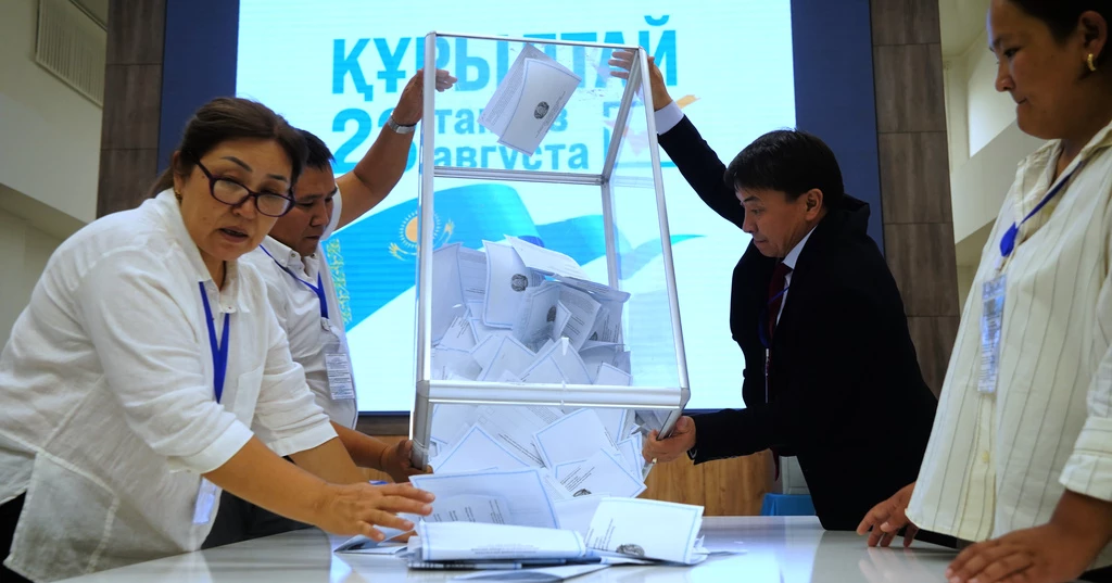 Kazakhstan's ruling party wins parliamentary election, strengthening Tokayev's grip