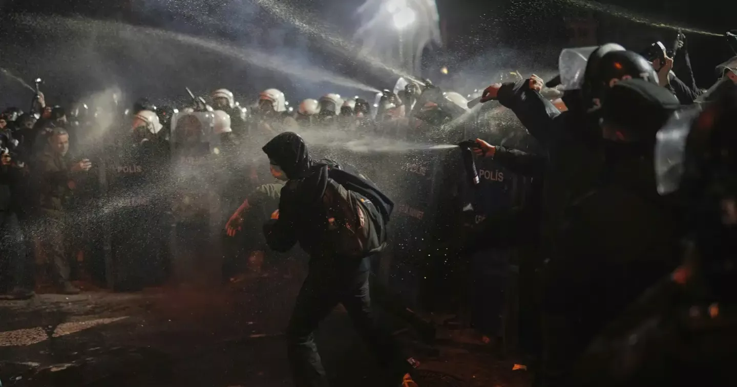 Prosecutors seek arrest of Istanbul Mayor Imamoglu, Erdogan’s key rival, amid protests