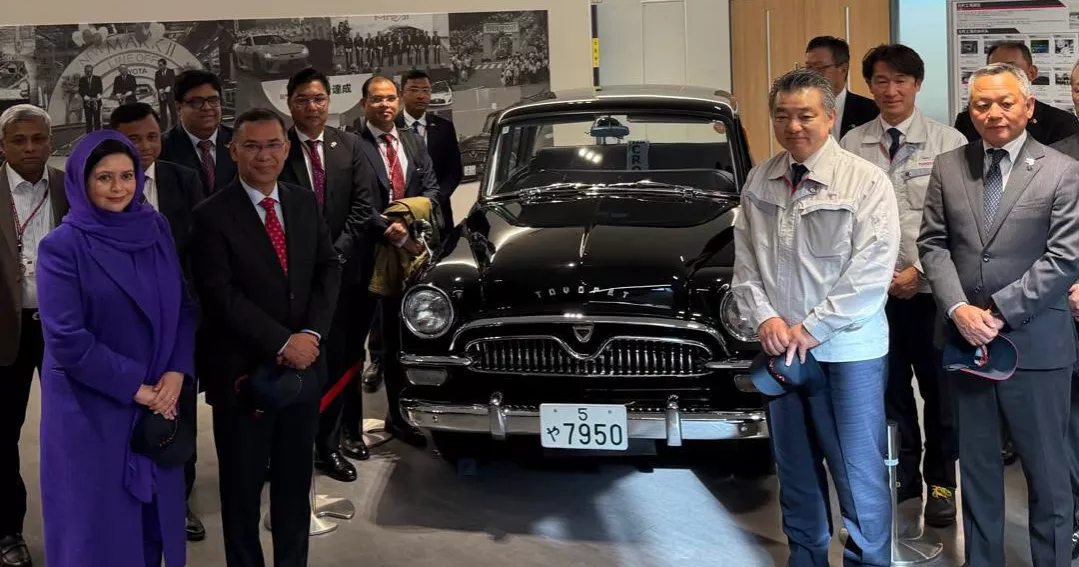 Tarique, Zubaida sit in Toyota’s first passenger car during factory visit