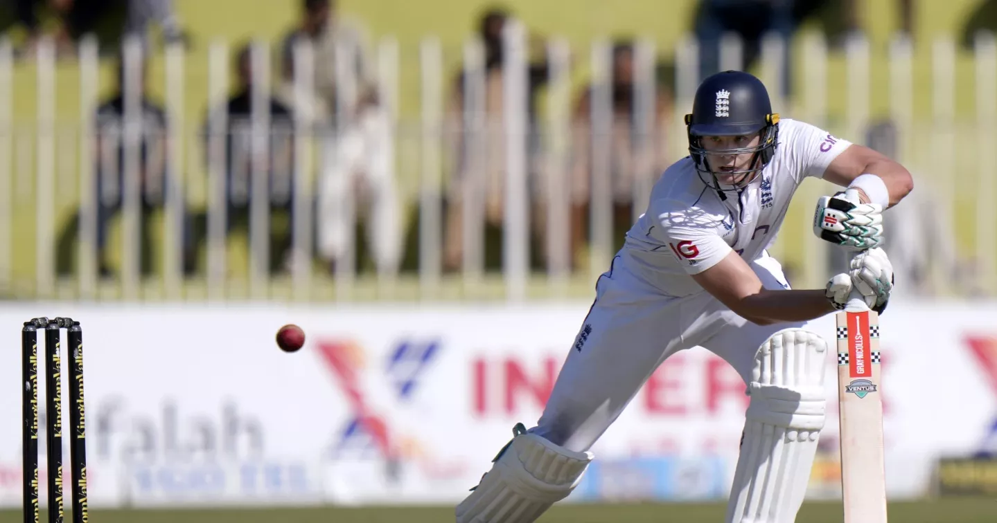 Smith to miss England tour of New Zealand because of paternity leave. Bethell gets 1st test call-up