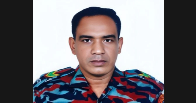 CA Yunus expresses sorrow over death of firefighter in Tongi