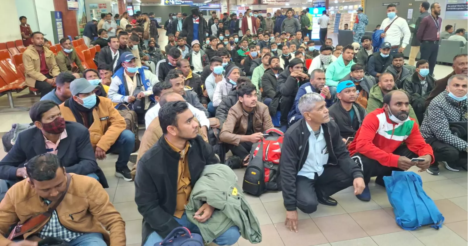 175 more Bangladeshis return home from Libya