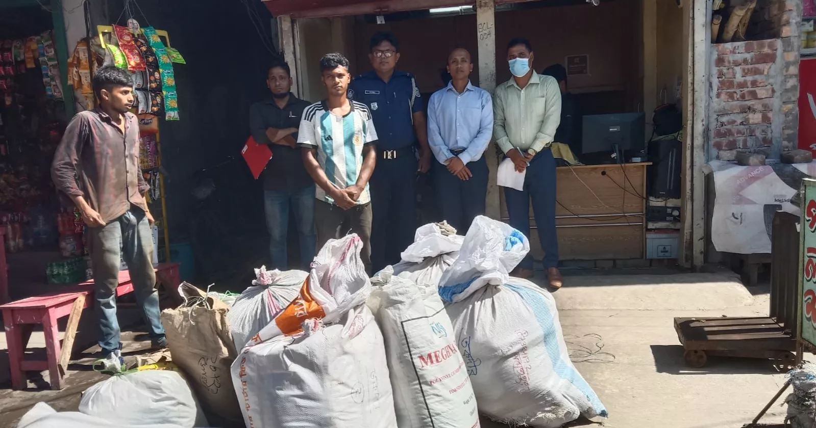 Drives against Polythene: Tk19 lakh fined, 38,178 kg polythene seized
