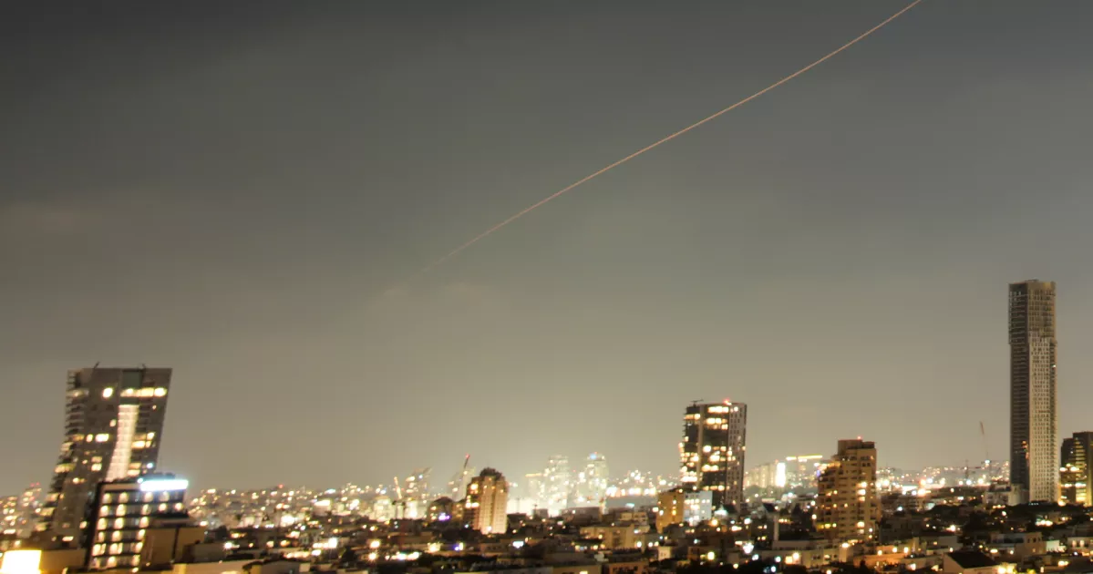 Israel retaliates against Iran amid fresh missile fire