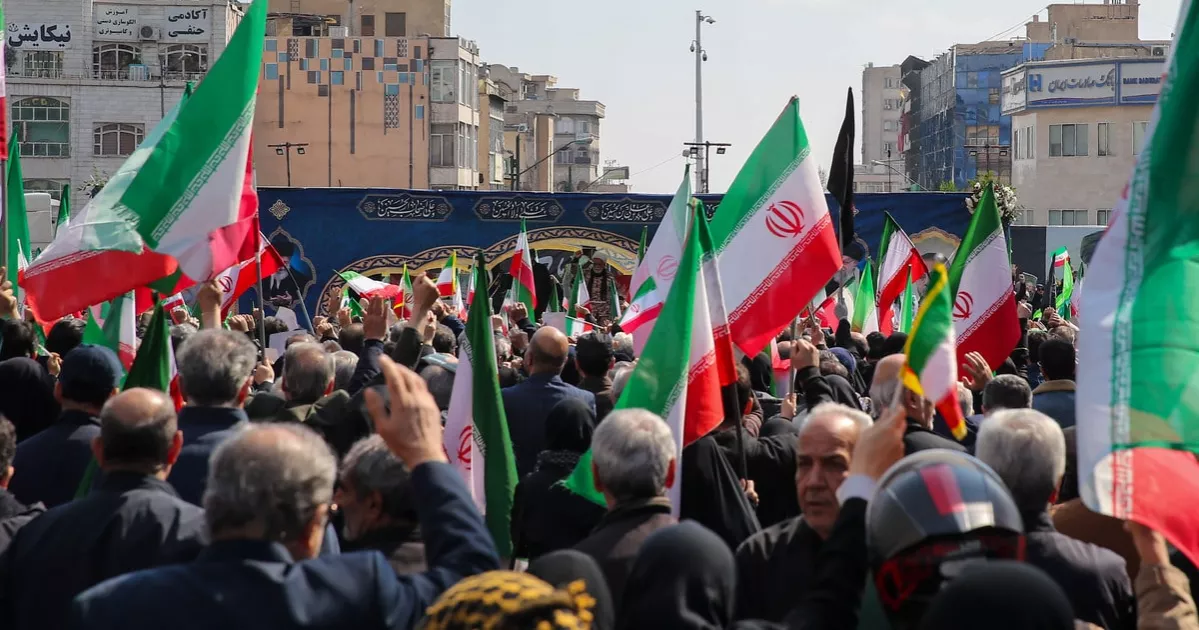 Iran urges youths to protect power plants as Saudi Arabia closes bridge amid Trump’s threat