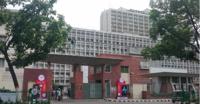 Secretariat employees stage one-hour work abstention