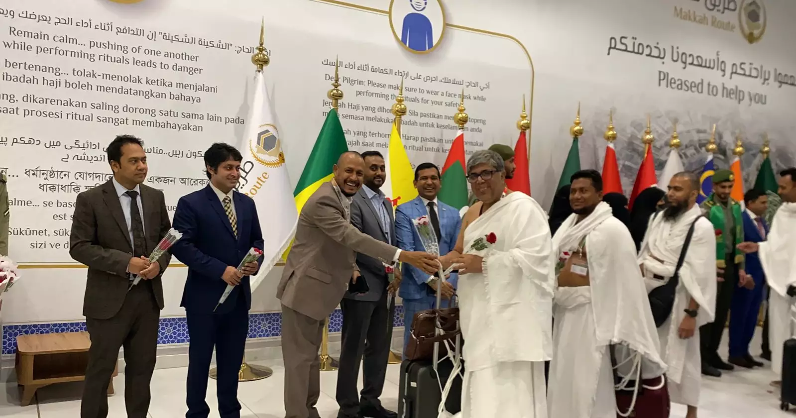 Bangladesh’s first hajj flight reaches Saudi Arabia